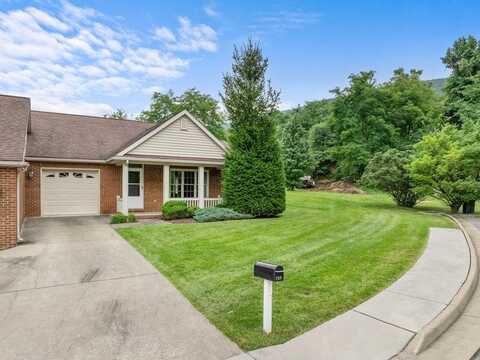 709 Three Springs Drive, BLUEFIELD, WV 24701