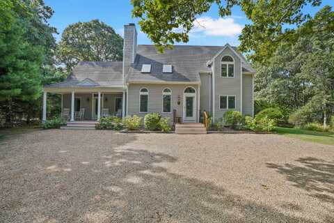 12 Duarte Circle, Edgartown, MA 02539