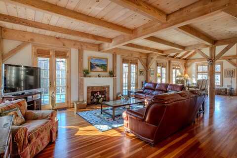 160 Katama Road, Edgartown, MA 02539