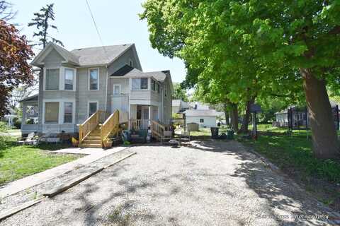 105 N Jefferson Street, Batavia, IL 60510