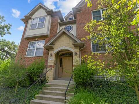 112 Enclave Drive, Mount Prospect, IL 60056