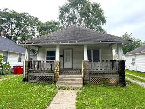 1306 1/2 N Champaign Street, Champaign, IL 61820