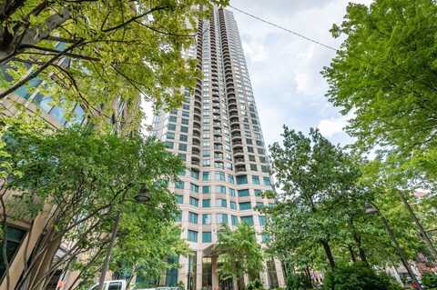 400 N La Salle Drive, Chicago, IL 60654