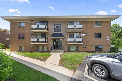 7408 W 111th Street, Worth, IL 60482