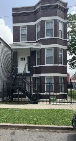 5409 S Winchester Avenue, Chicago, IL 60609