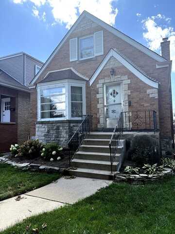 4234 N Monitor Avenue, Chicago, IL 60634