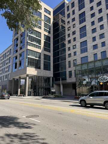 633 W North Avenue, Chicago, IL 60610
