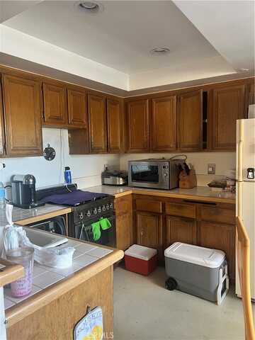 17333 Brookhurst Street, Fountain Valley, CA 92708