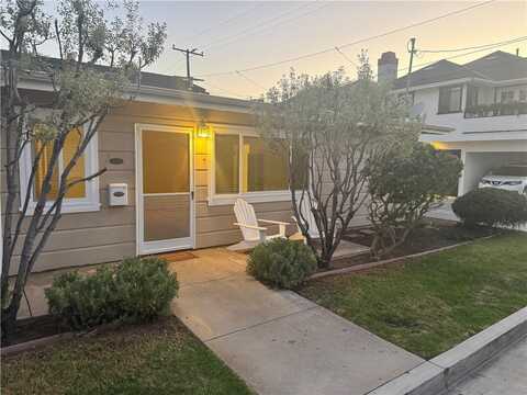 621 Larkspur Avenue, Corona del Mar, CA 92625