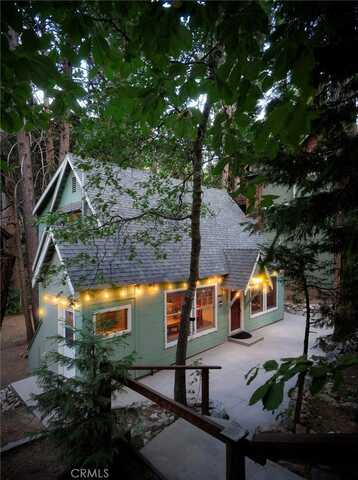 407 Dolly Varden Drive, Lake Arrowhead, CA 92352
