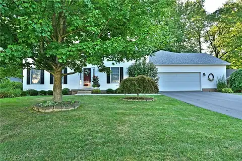 19 Spring Creek Drive, Cortland, OH 44410