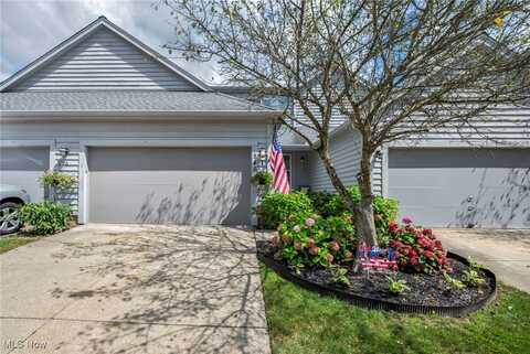 845 Arboretum Circle, Northfield, OH 44067