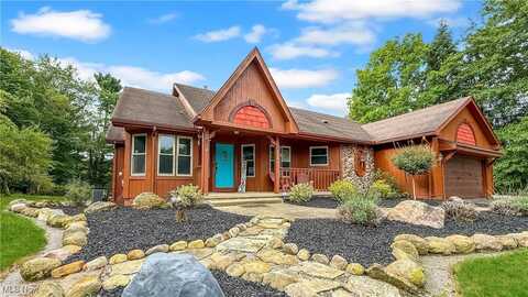 2784 Frost Road, Mantua, OH 44255