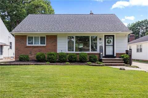 7277 Grant Boulevard, Middleburg Heights, OH 44130
