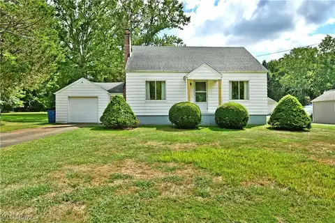 4182 Smith Stewart Rd, Vienna, OH 44473