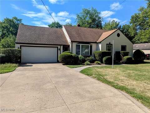 25715 Westwood Road, Westlake, OH 44145