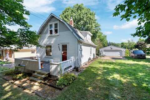 425 Loomis Avenue, Cuyahoga Falls, OH 44221