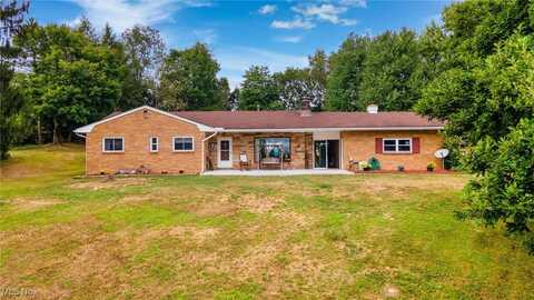 1042 COUNTY ROAD 42, Toronto, OH 43964