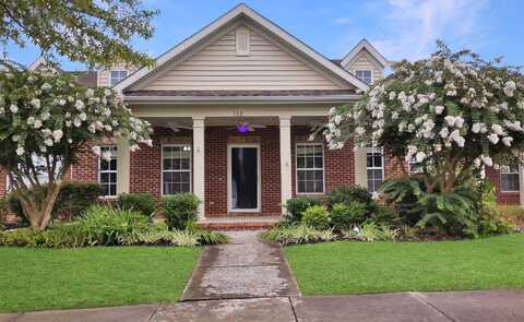 132 Hardinberry St, Oak Ridge, TN 37830