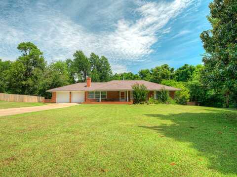 3205 East Maxwell Drive, Forest Park, OK 73121