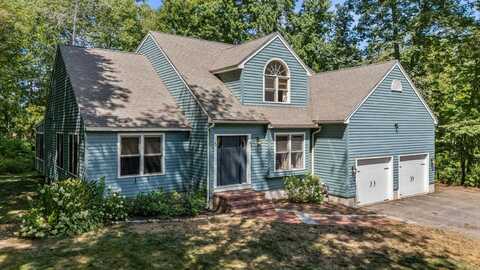 72 Oakmont Drive, Concord, NH 03301