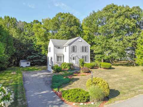 20 Drew Woods Drive, Derry, NH 03038