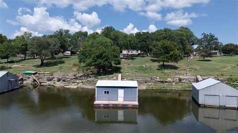 112 Cove Lane, Adair, OK 74330