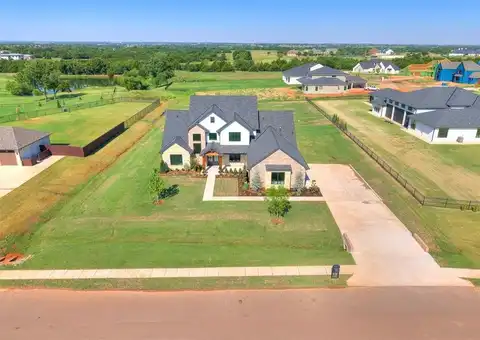 22645 Forester Lane, Edmond, OK 73025