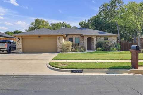 5736 Bonnie Drive, Watauga, TX 76148