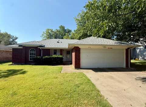 313 Bowie Street, Royse City, TX 75189