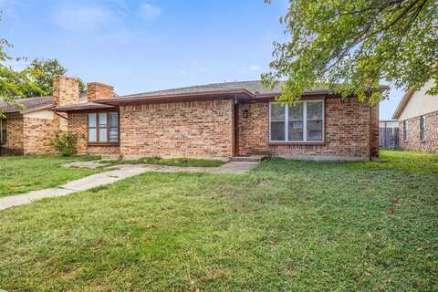 1824 Family Circle, Grand Prairie, TX 75051