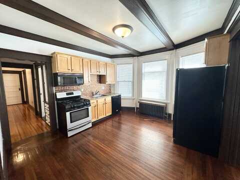 423 Hamilton St, Albany, NY 12203