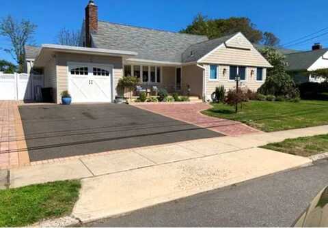 6 Cail Drive, East Rockaway, NY 11518