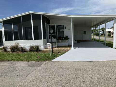 937 CUMBERLAND DR, Naples, FL 34110