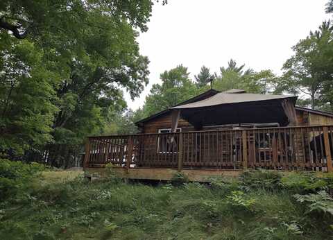 27470 US 41 Highway, Michigamme, MI 49861