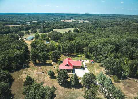 662 Nixon School Rd, Leasburg, MO 65535
