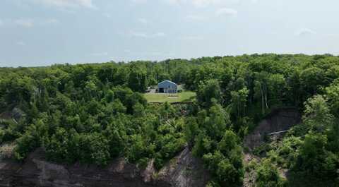14998 N Superior Road, Houghton, MI 49931