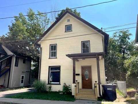 5 Birch St, Oneonta, NY 13820