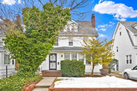 188-22 Lewiston Ave, St.Albans, NY 11412