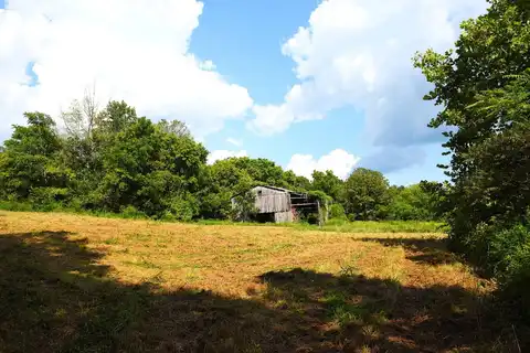 8160 Breeding Road, Edmonton, KY 42129