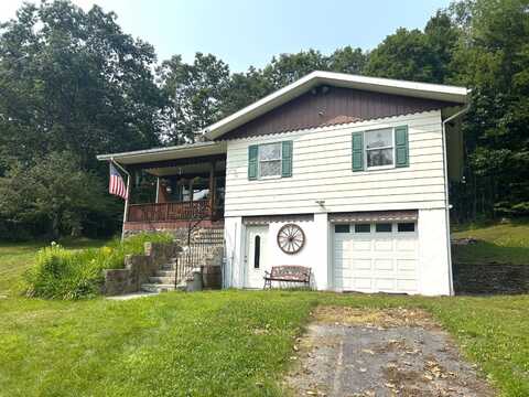 375 North Lake Road, Hunter, NY 12442