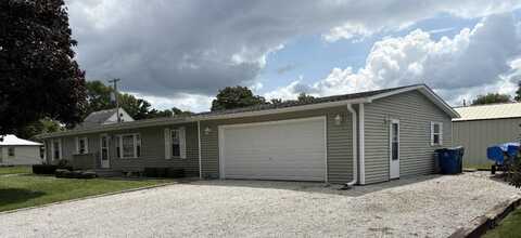400 South D Street, Monmouth, Illinois 61462, IL 61462