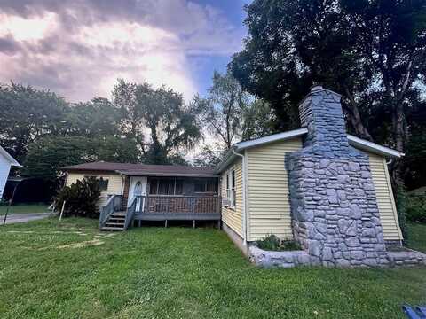 736 Maple Street, Auburn, KY 42206