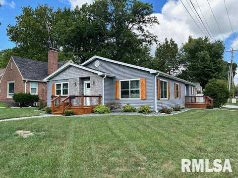 216 E GREENWOOD Avenue, Jacksonville, IL 62650