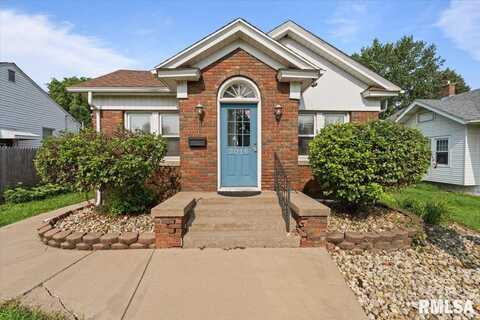 3016 HARRISON Street, Davenport, IA 52803