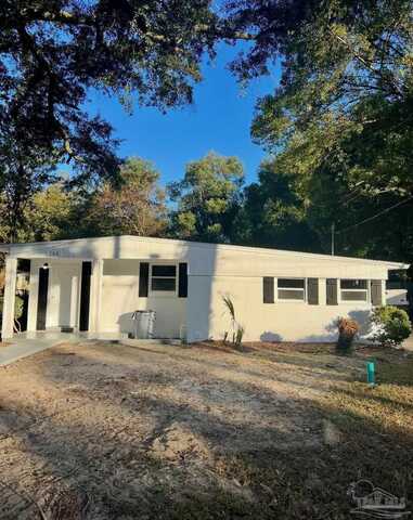 104 Georgia Dr, Pensacola, FL 32505