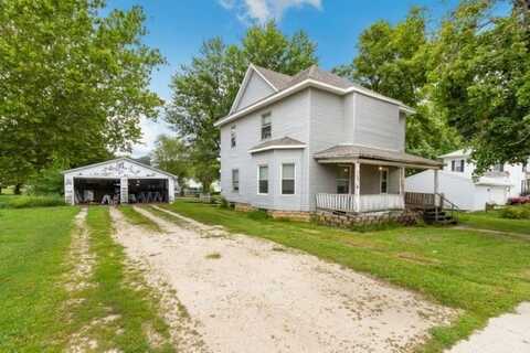 210 N Main, TAMPICO, IL 61283