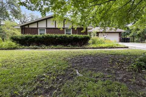 931 Ivy Oaks, CALEDONIA, IL 61011