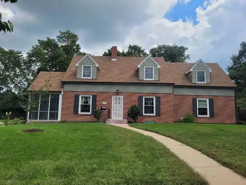 705 Woodlane, ROCKFORD, IL 61107