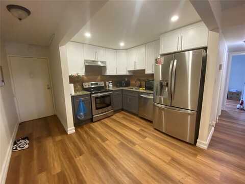 4304 NW 9th Ave, Deerfield Beach, FL 33064